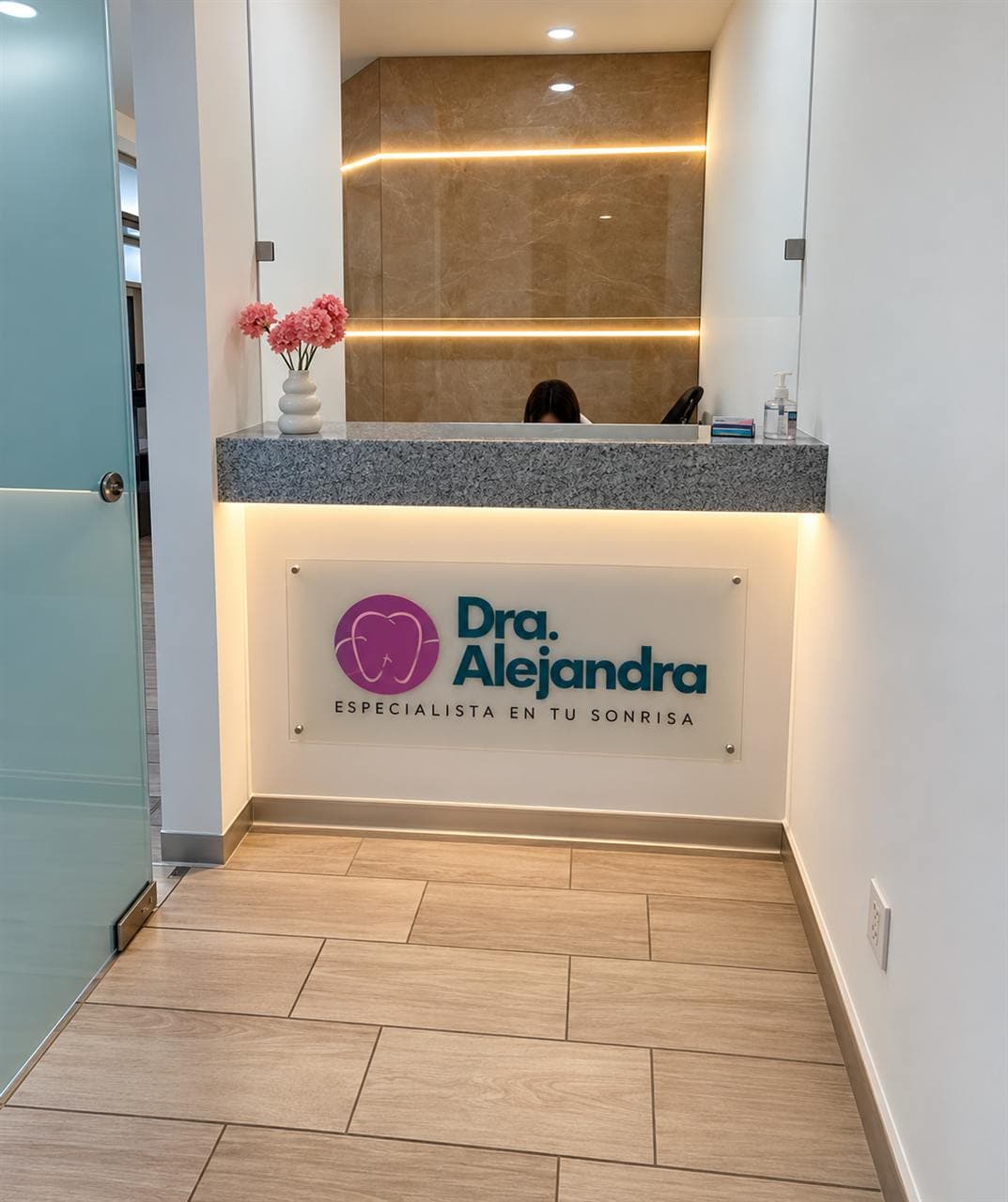 Letrero de consultorio de la Dra. Alejandra